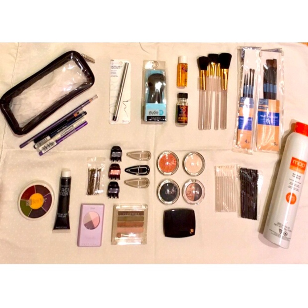 Professional Makeup Artist Bundle